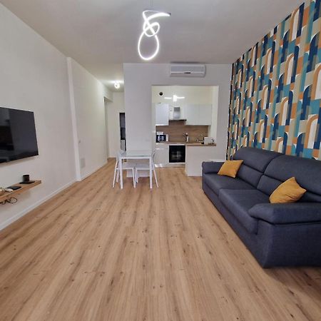 Psalm 91 Apartment Savona Bagian luar foto